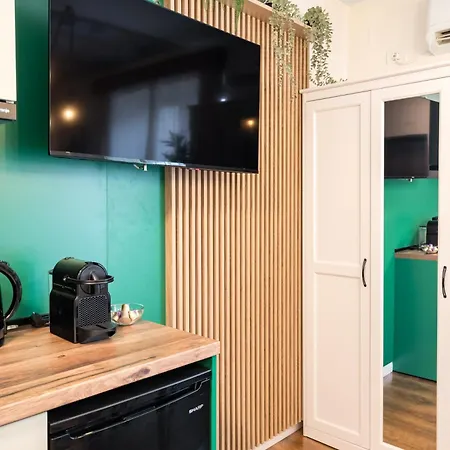 Urban Jungle Ultracentral Apartament *