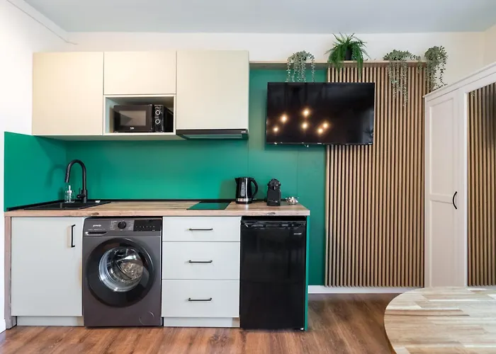 Urban Jungle Ultracentral * Bukarest