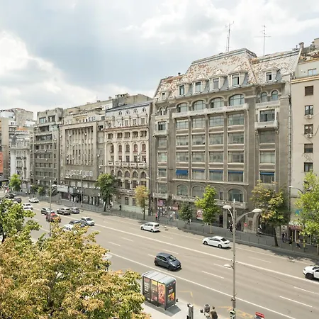 Urban Jungle Ultracentral Апартаменти